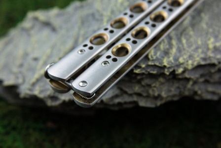 Нож-бабочка BENCHMADE 42 серый 