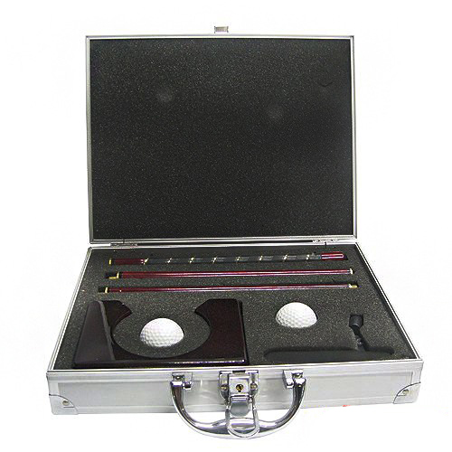 Набор для гольфа в кейсе
