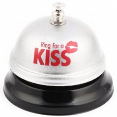 Звонок "For a Kiss"