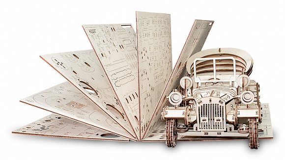 Модель коллекционная из древесины "ФОРД Т"