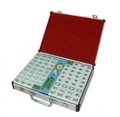 Маджонг в кейсе