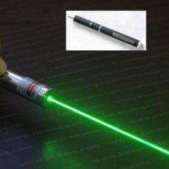 Зеленая лазерная указка