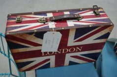 Чемодан "London" бол